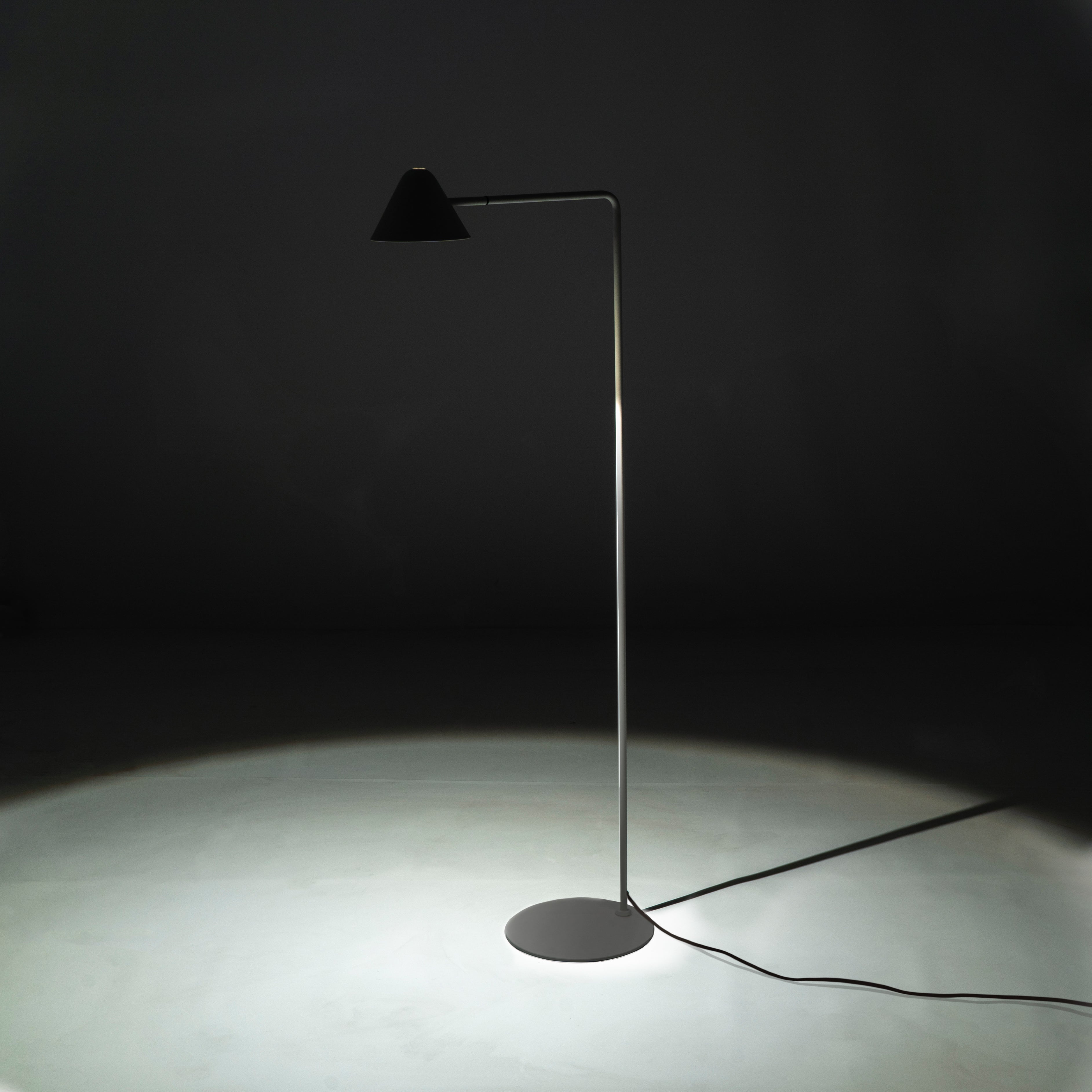 Candela, Lampada da terra LED (25cm X 45.5cm H. 129.5cm)
