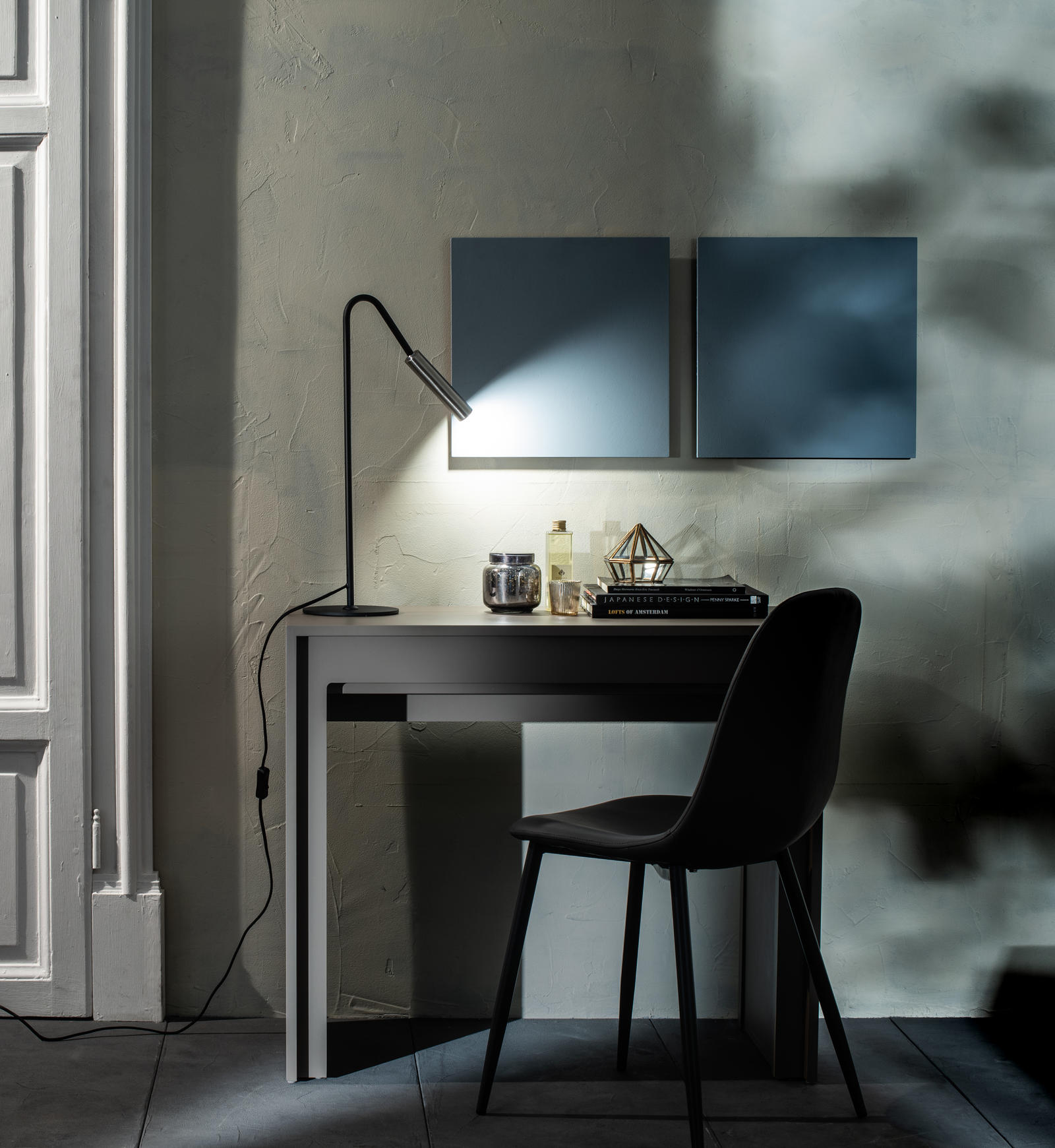 Centella, Lampada da tavolo LED (17cm X 17cm H. 56cm)