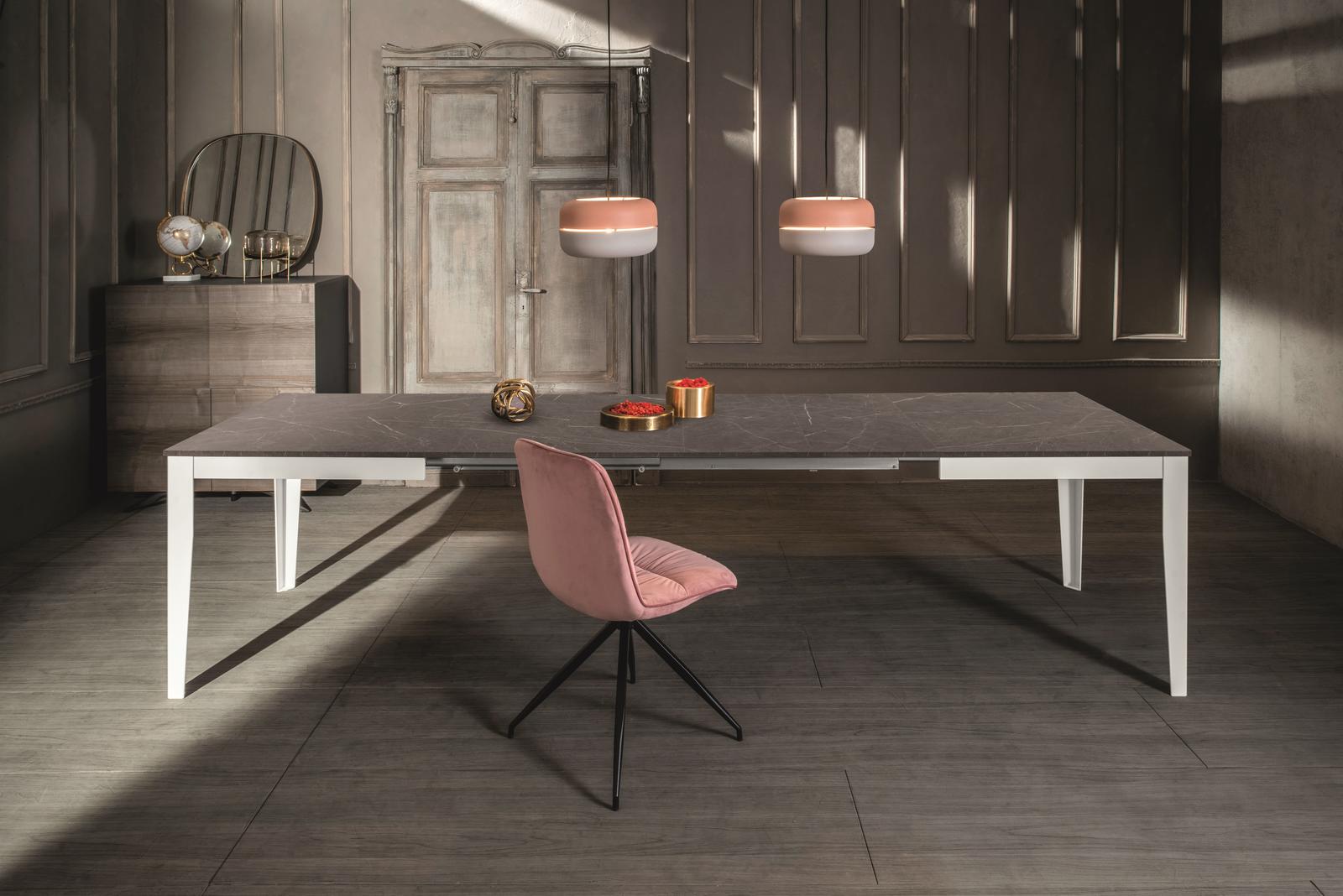 Moon, Tavolo allungabile (80cm X 130/290cm H. 76cm)