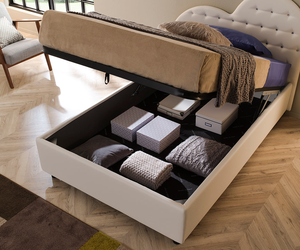 Valentina, Letto a una piazza e mezza con testiera a cuore (136cm X 210cm X 106cm)