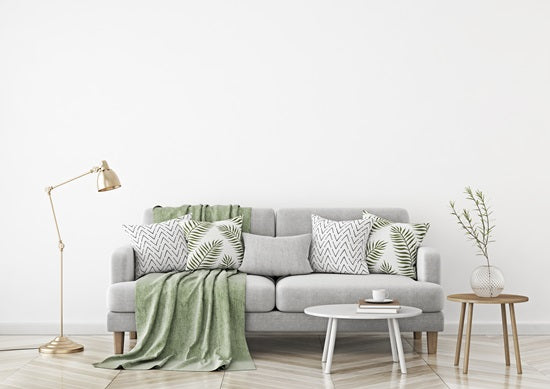 Prenditi cura del tuo divano: 3 “”rimedi della nonna” più uno per pulirlo al meglio