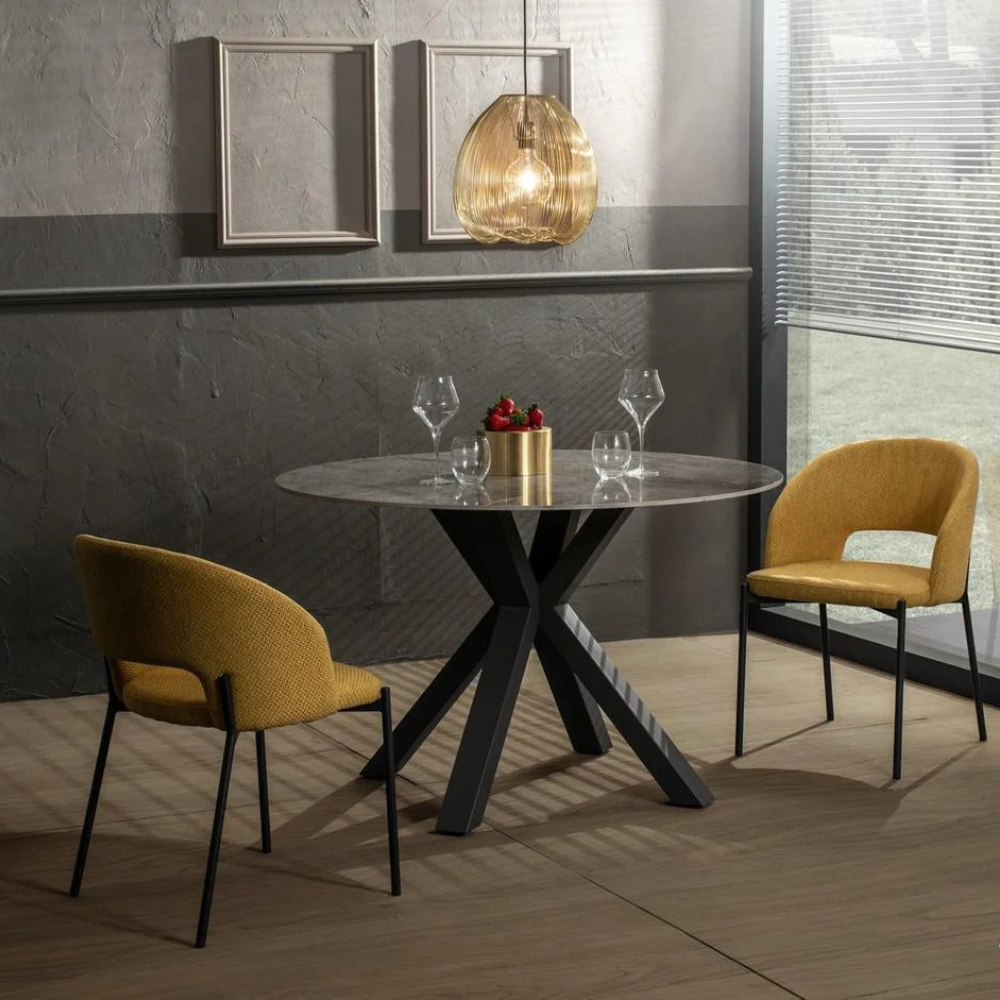 Minimal, Tavolo fisso (120cm X 120cm H. 76cm)