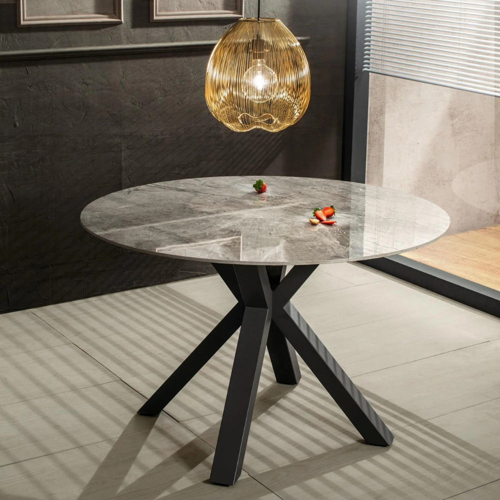 Minimal, Tavolo fisso (120cm X 120cm H. 76cm)