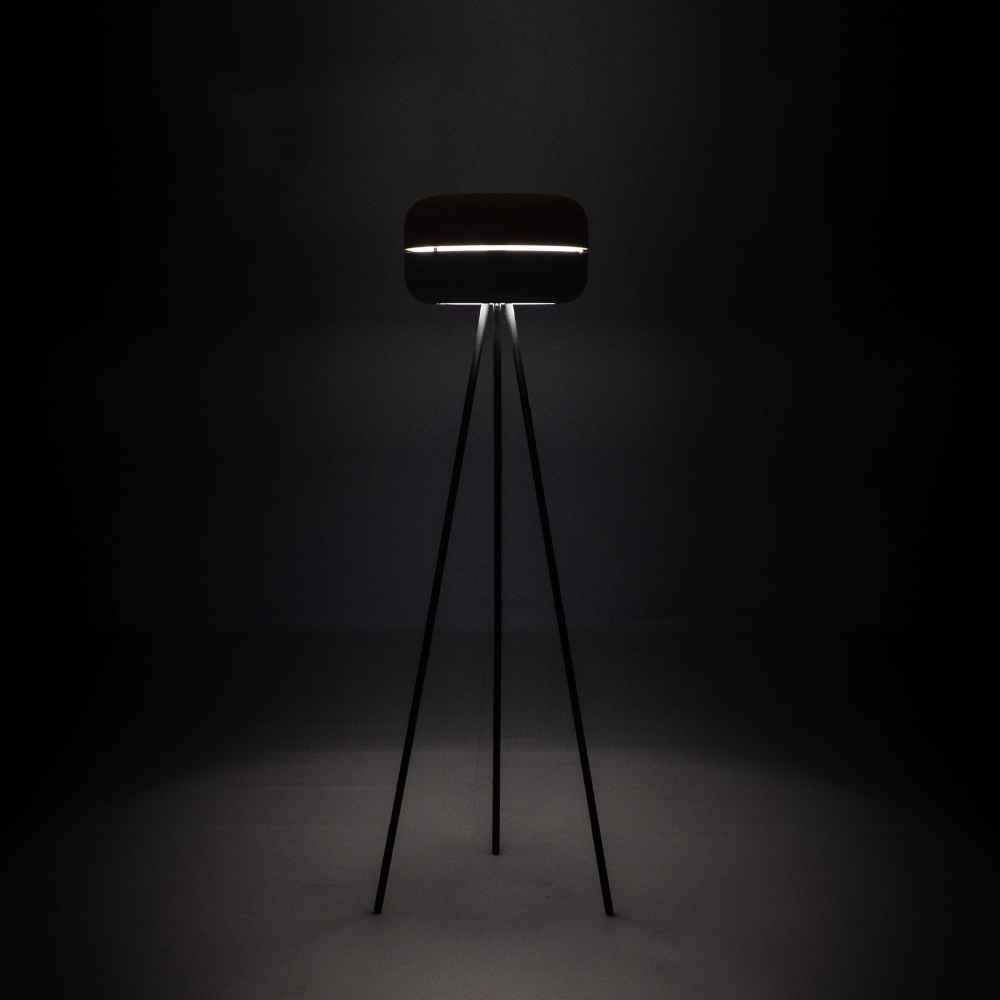 Luminosa, Lampada da terra (35cm X 35cm H. 140cm)