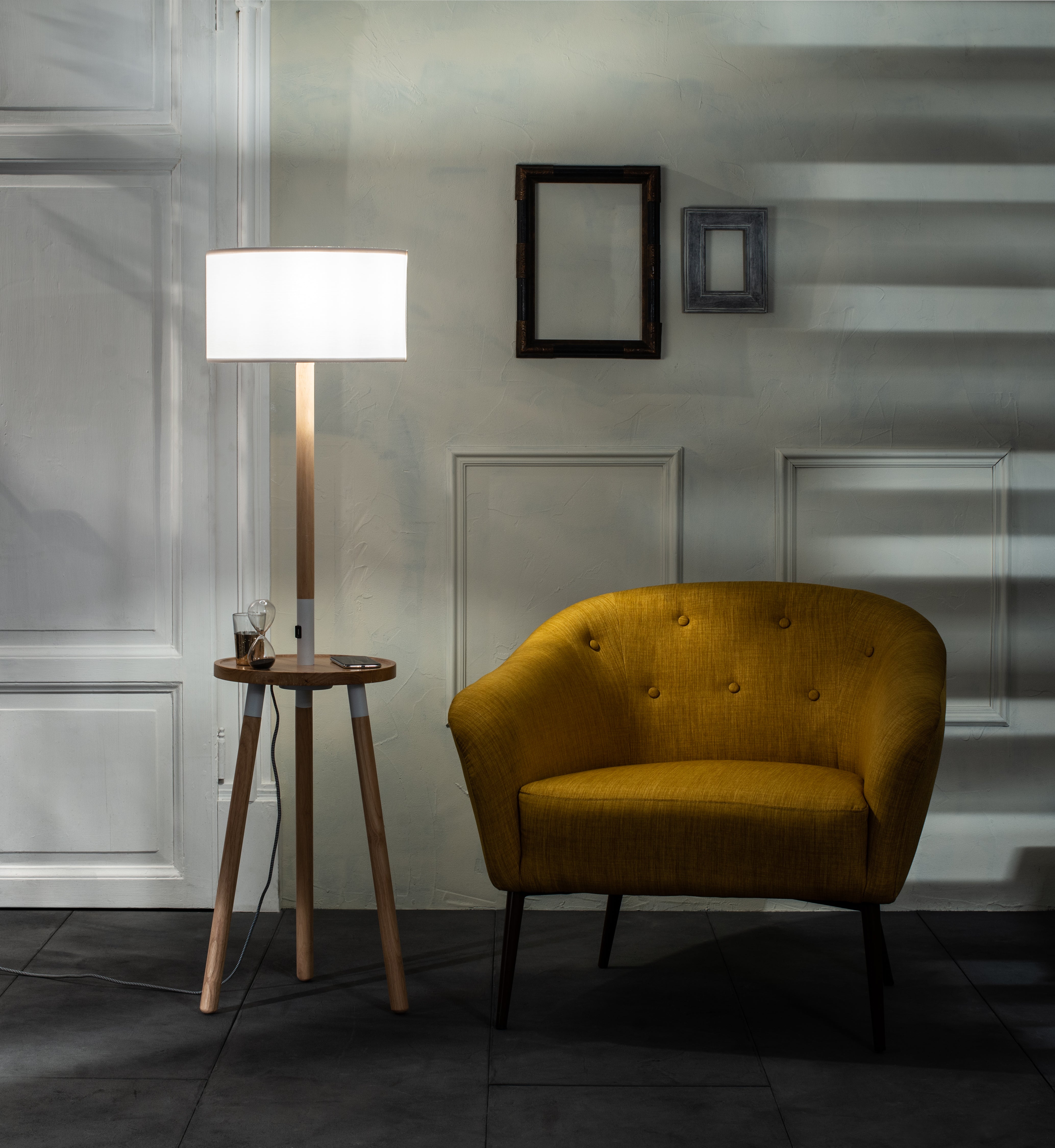 Solana, Lampada da terra (40cm X 40cm H. 135cm)