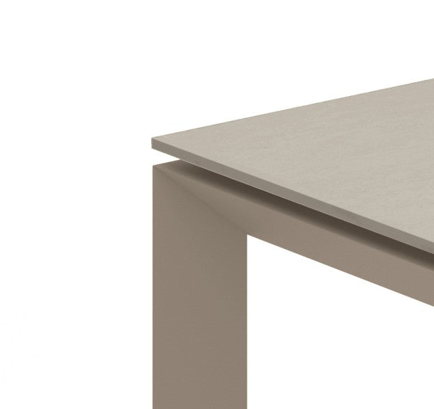 Linear, Tavolo allungabile (90cm X 140/220cm H. 75cm)