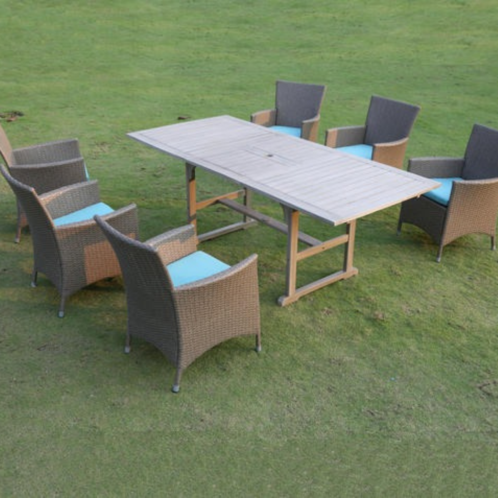 Solara set, Set da esterno con 6 sedie e tavolo allungabile (Tav : 147/200cm x 90cm H. 75cm Sed : 60cm x 64cm H. 82cm)