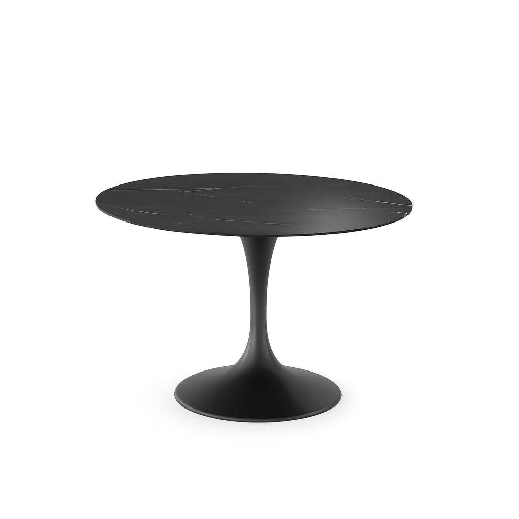 Circe, Tavolo fisso con top in ceramica (120cm X 120cm H. 76cm)